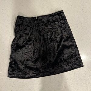 Lulus Velvet Black Skirt (worn once) side 6 PERFECT for the holidays